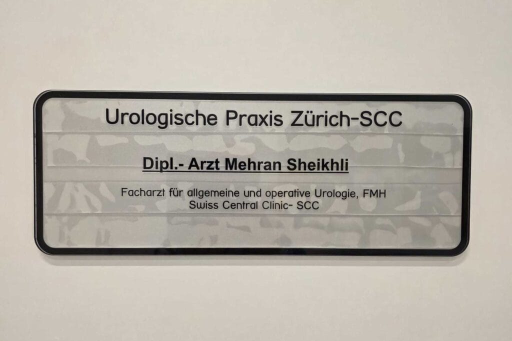 Schild Urologische Praxis Zürich-SCC Swiss Central Clinic zweiter Standort von Mehran Sheikhli